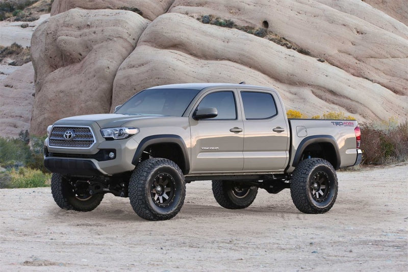 Fabtech 6in Lift System Component Box 2 | Toyota Tacoma (16-19) (FTS26066)
