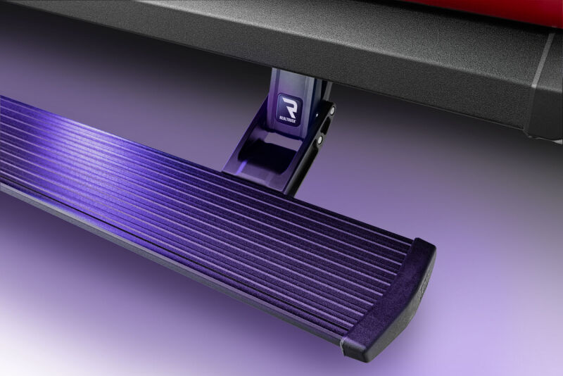 AMP Research PowerStep XL PowerStep: Ram 1500 (2018) / 2500 / 3500 (18-24)