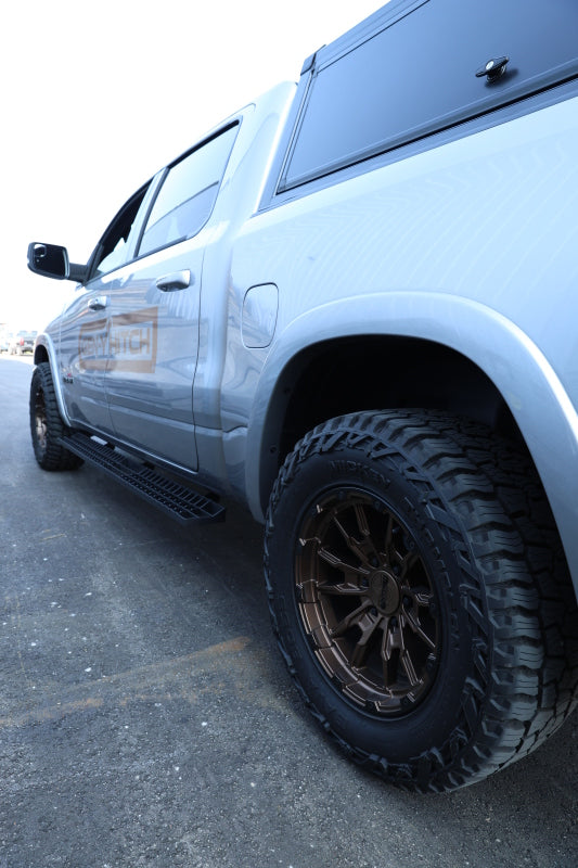 GEN-Y Hitch 11-24 Ram 2500/3500 Crew Cab Running Boards | Ram 2500 (19-25) / 2500 (11-18) / 3500 (19-25) / 3500 (11-18) (GH-25004)