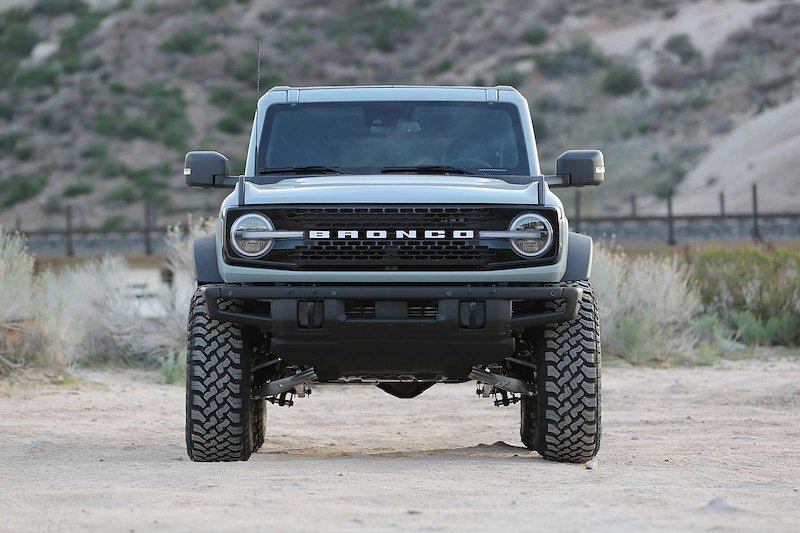 Fabtech Dirt Logic 2.5 4 in Coilover Suspension Lift Kit - 2021+ Ford Bronco 2DR Suspension offroad accessory | Iron Ridge Offroad