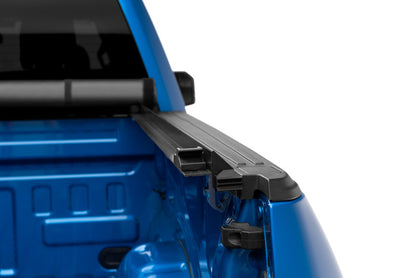 LUND Genesis Roll-Up Tonneau Cover | Chevrolet Colorado (15-17) / GMC Canyon (15-22) (960180)