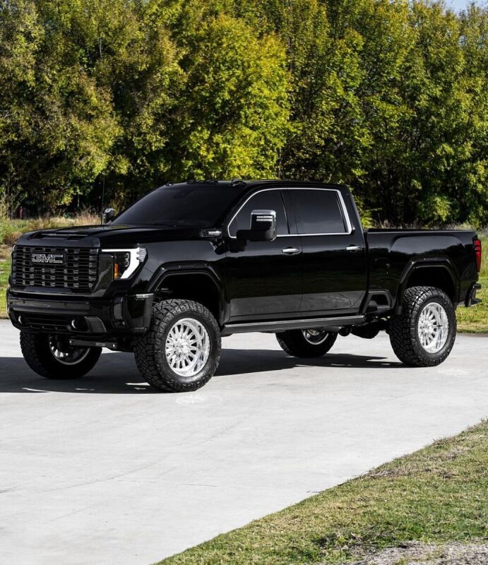 Cognito 4in Elite Lift Kit w/ Elka 2.5 RR Shocks | Chevrolet Silverado 2500HD / GMC Sierra 2500HD / Silverado 3500HD / Sierra 3500HD (210-P1151)