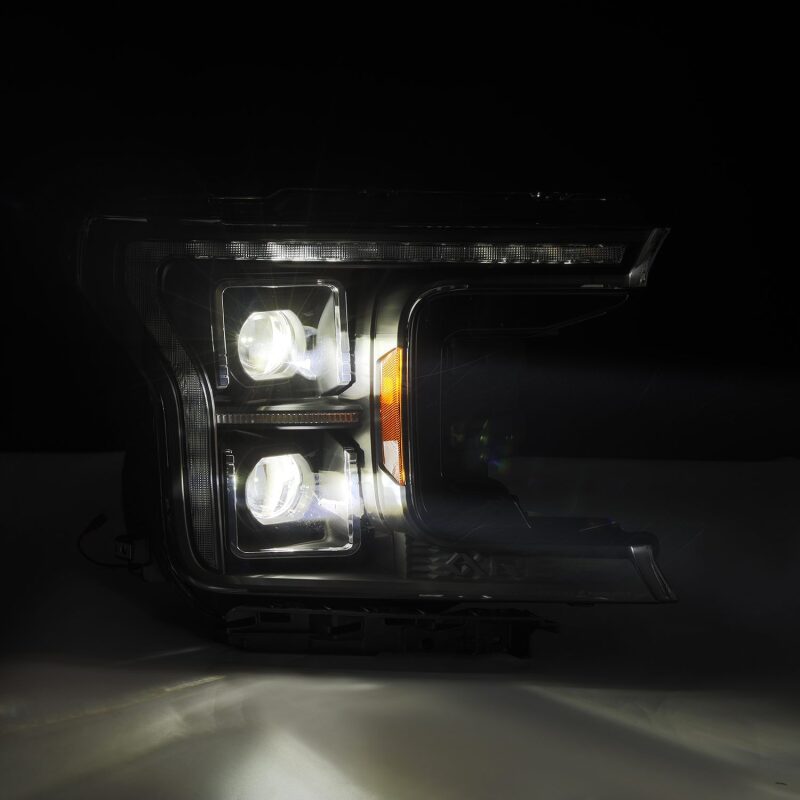 AlphaRex LED Proj HL | Ford F-150 (15-20) (LUXX w/ Actv Lt Seq Sig SB) (880251)