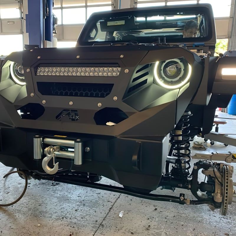 Oracle Lighting Bi-LED Projector Headlights: Jeep Wrangler (18-24) / Gladiator (20-24)
