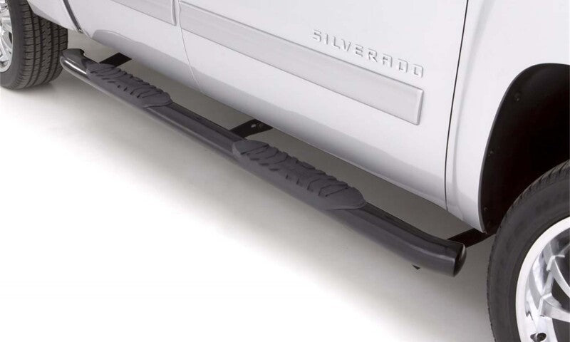LUND 5in Oval Curved Steel Nerf Bars | Chevrolet Silverado 1500 (19-26) / GMC Sierra 1500 (19-26) (23810563)