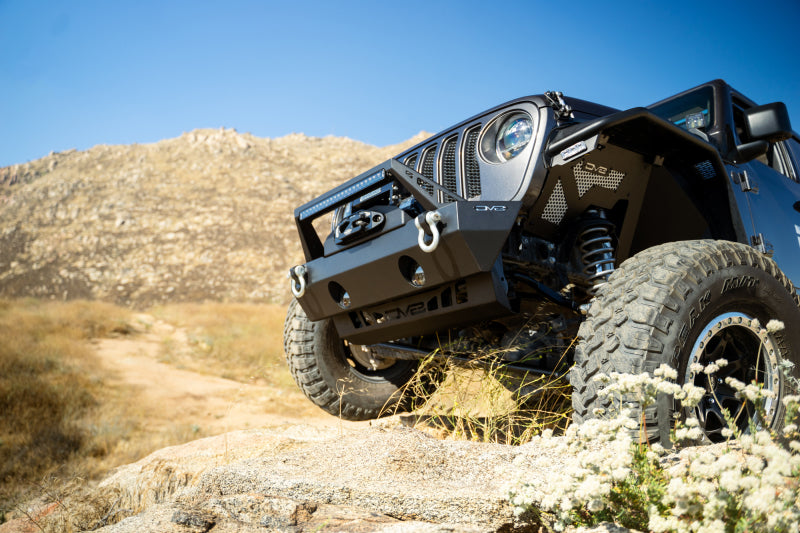 DV8 Offroad Front Bumper Sway-Bar Disconnect Motor Skid Plate | Jeep Wrangler JL (18-25) / Gladiator JT (20-25) (SPJL-02)