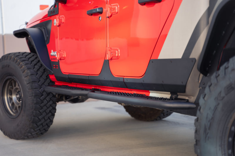DV8 Offroad Rock Skins: Fits Jeep Wrangler / Gladiator (18-26)