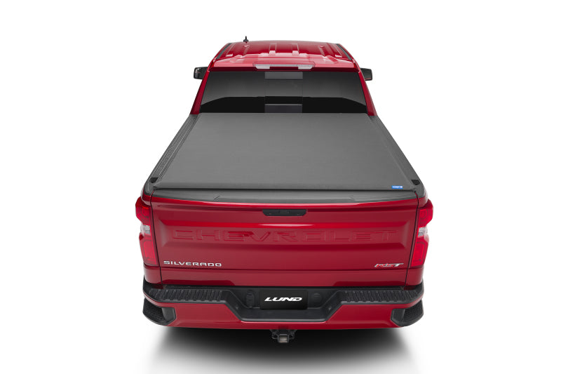 Lund Genesis Elite Roll Up Tonneau Cover | Chevrolet Colorado (15-22) / GMC Canyon (15-22) (968180)