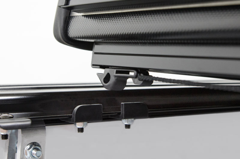 Access Lomax Tri-Fold Cover: Ram 1500 2019-2023 (B1040059)