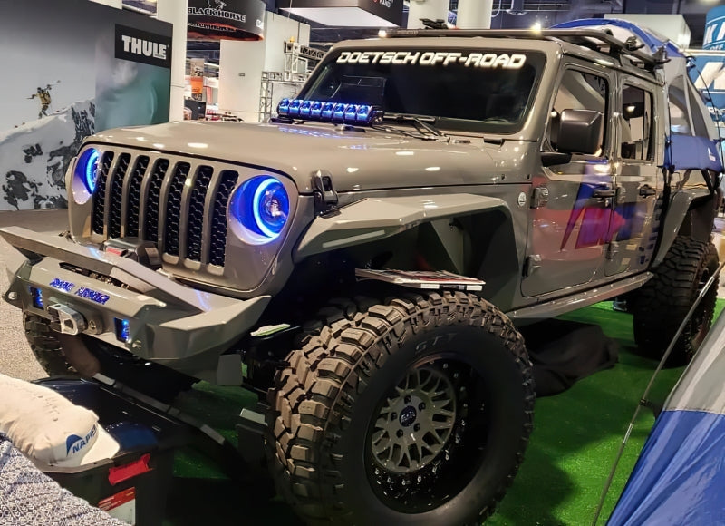 ORACLE Lighting Bi-LED Projector Headlights w/ BC1 Controller: Jeep Gladiator / Wrangler JL (18-24)