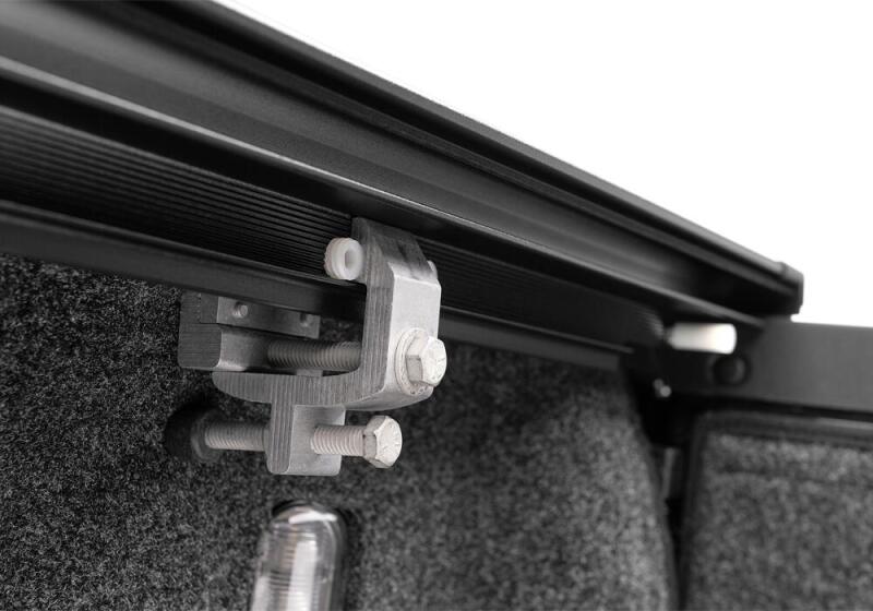 Retrax PRO XR T-Slot Bed Cover | Ford F-150 (15-20) / Raptor (17-20) (T-80373)