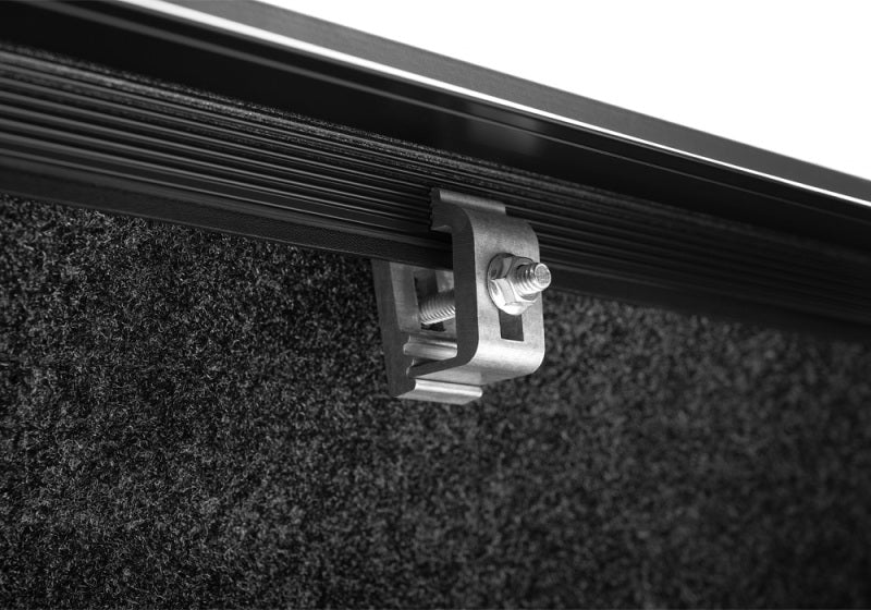 Tonno Pro 6.5ft Bed Lo-Roll Vinyl Tonneau Cover | Ram 1500 (19-24) / 1500 (25-26) (LR-2060)