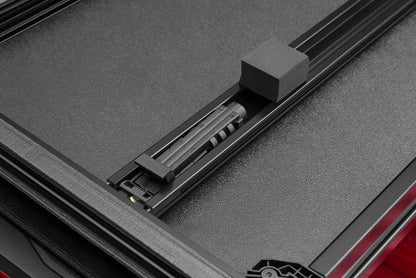 LUND Hard Fold Tonneau Cover | Ford F-150 (15-20) / Raptor (17-20) (969364)