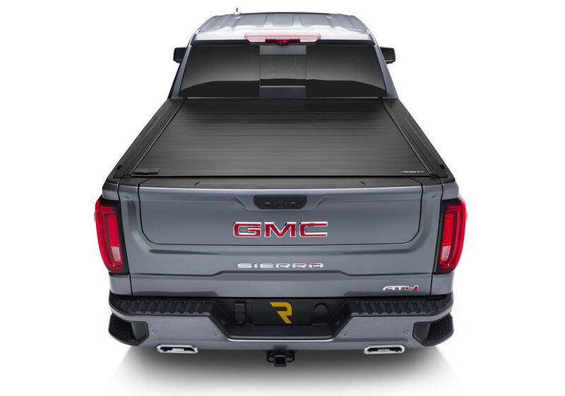 RetraxPRO MX Bed Cover | Chevrolet Silverado 1500 (19-26) / GMC Sierra 1500 (19-26)