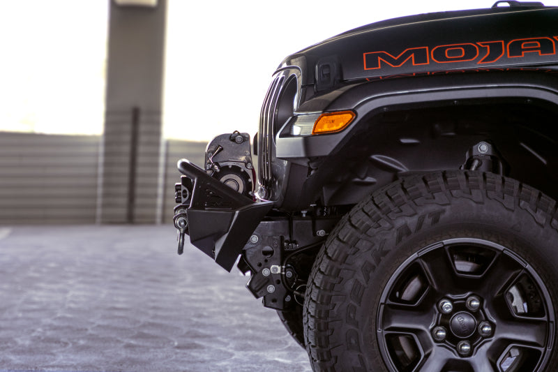 DV8 Offroad FS-1 Series Stubby Front Bumper: Jeep Gladiator / Wrangler (18-26) - Black Powder Coat