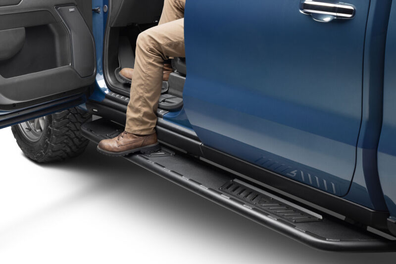 N-Fab 19-21 GMC 1500 Crew Cab Roan Running Boards | GMC Sierra 1500 / Silverado 1500 (19-26) (NBC19CC-TX)