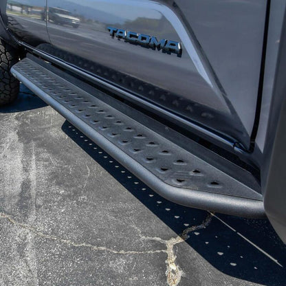 Westin Outlaw Running Boards | Toyota Tacoma (24-26)