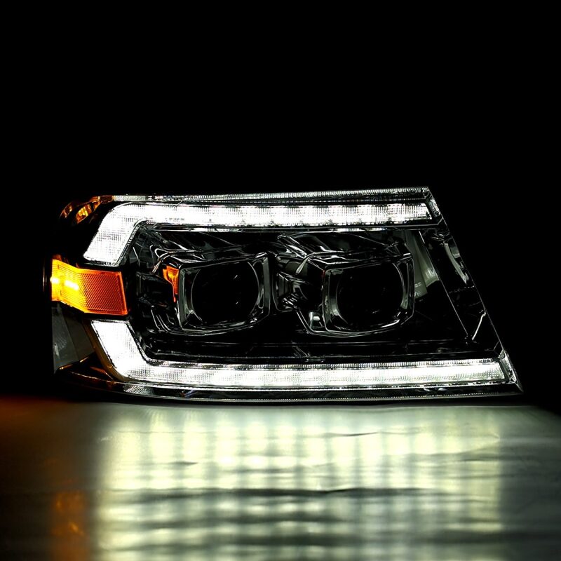 AlphaRex PRO-Series Halogen Projector Headlights | Ford F150 / Lincoln Mark LT (04-08) (880135)