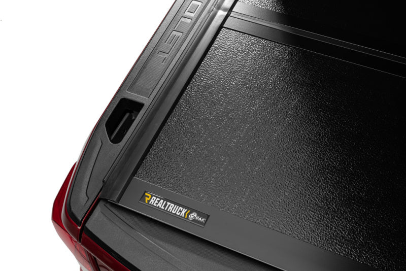 BAKFlip G2 Hard Fold Tonneau Cover | Chevrolet Silverado 1500 / Silverado ZR2 / GMC Sierra 1500 / Sierra AT4 / Sierra AT4X (19-26) (226130)