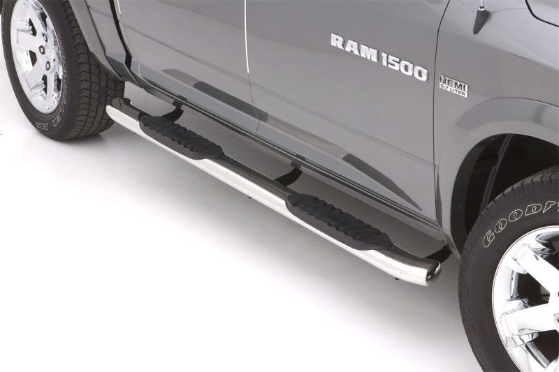LUND 5in. Oval Curved Nerf Bars | Dodge Ram 2500 (09-18) / 1500 (09-24) / 3500 (11-18 / 19-25) (23785007)