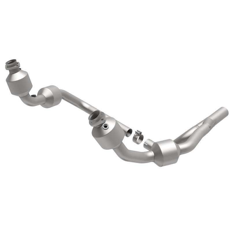 Magnaflow Direct Fit Catalytic Converter Federal/EPA (F&R): Jeep Wrangler JK 07-09 3.8L