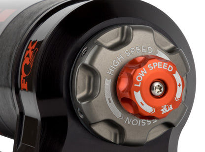 FOX 2.5 Perf Series Smooth Body Piggyback DSC Rear Shock (REAR): Jeep Gladiator (18-26) 0-1.5in Lift