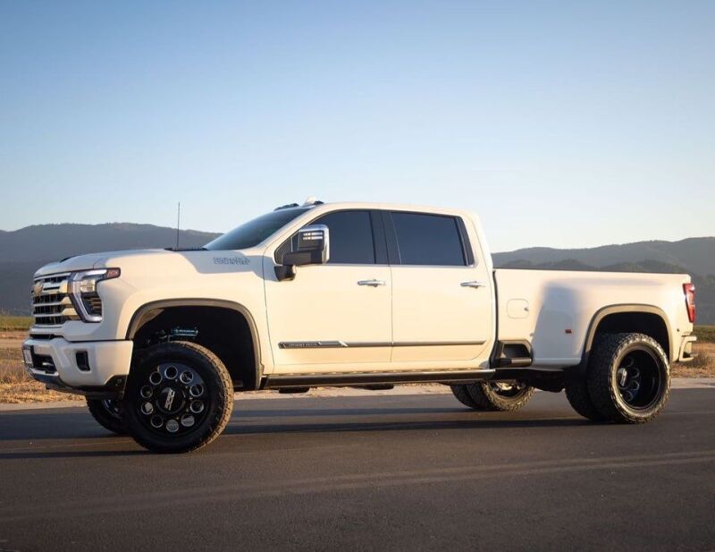 Cognito 3in Leveling Kit | Chevrolet Silverado 2500HD/3500HD (20-26) / GMC Sierra 2500HD/3500HD (20-26) (510-P0931)