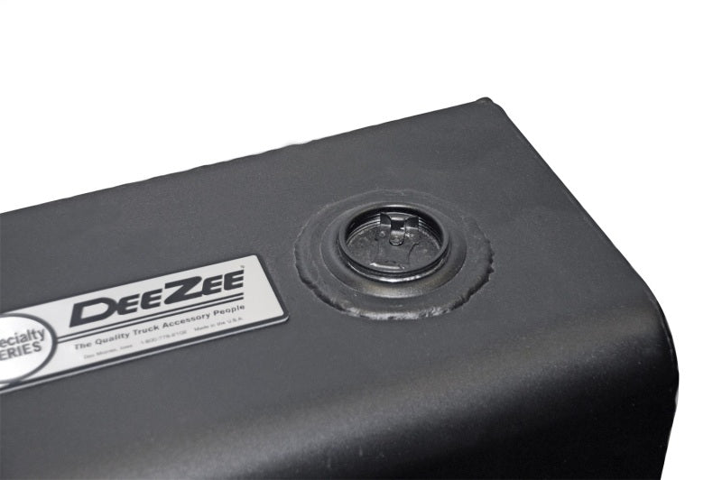 Dee Zee Universal Short Rectangle Steel Tank | Ford Ranger (19-26) (DZ91753SB)