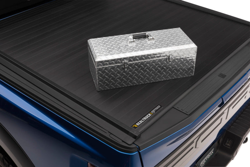 Retrax IX Tonneau Cover | Ford F-150 (21-26) Super Crew/Super Cab/Lightning (30378)