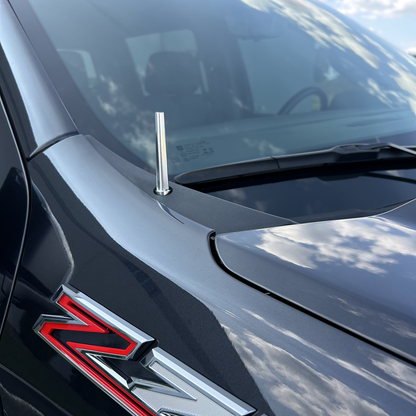 Wehrli 07.5-19 Chevrolet Duramax Billet TIG Torch Stubby Antenna | Chevrolet Silverado 1500 / GMC Sierra (19-26) (WCF100041-GB)