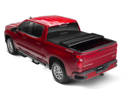 Lund Genesis Tri-Fold Tonneau Cover | Chevrolet Colorado (15-22) / Colorado ZR2 (17-22) / GMC Canyon (15-22) (95080)