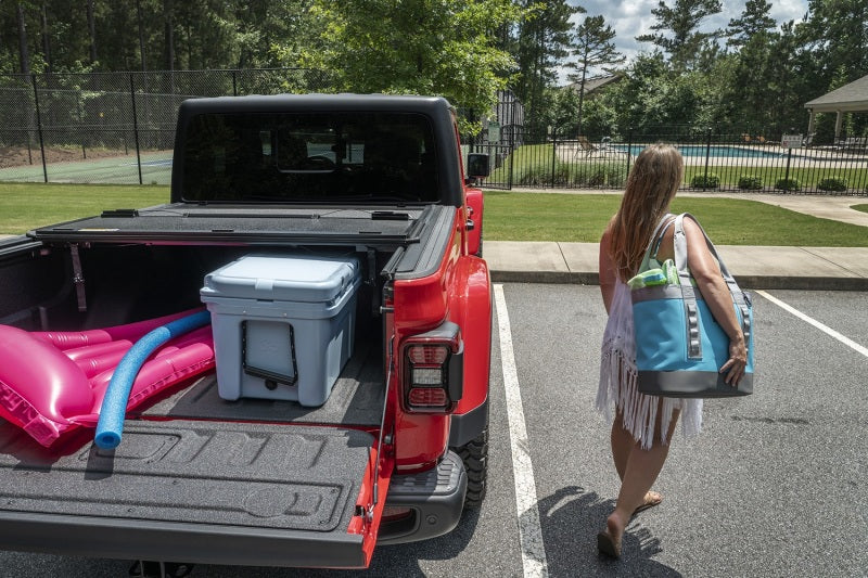 Rugged Ridge Armis Hard Folding Bed Cover | Jeep Gladiator JT (20-24) (13550.24)