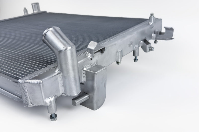 CSF Heavy Duty 2-Row Radiator | Jeep Wrangler JL (18-25) (7340)