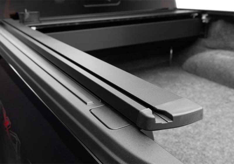 Retrax PRO XR Bed Cover | Ford F-150 (21-23/24-26) Super Crew / Super Cab & Regular Cab (T-80379)