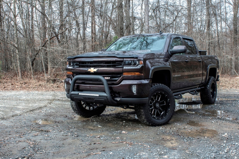 LUND Black Bull Bar w/ Light & Wiring | Chevrolet Silverado 2500HD/3500HD (20-22) / GMC Sierra 2500HD/3500HD (20-26) (47121201)