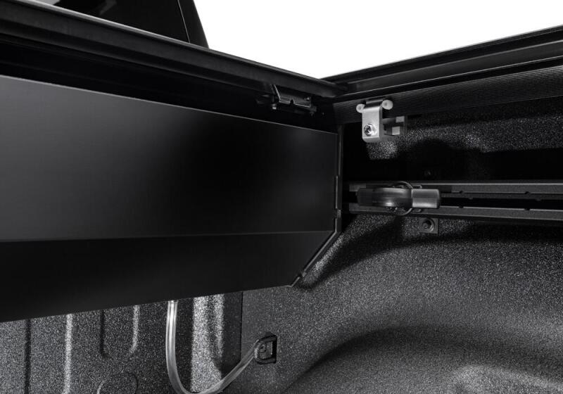 Retrax RetraxPRO MX Retractable Tonneau Cover: Fits Ram 1500 / 2500 / 3500 (02-26) - Matte Black