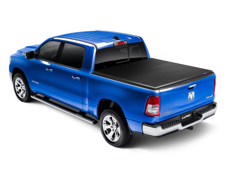 LUND Genesis Tri-Fold Tonneau Cover | Dodge Ram 1500 (02-24) 6.5ft Bed (95864)