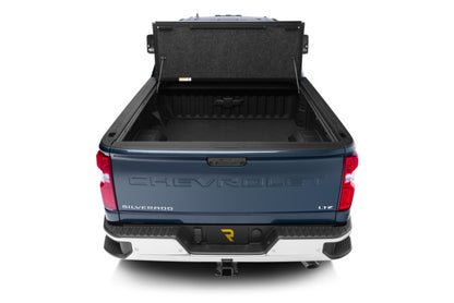 Undercover Ultra Flex Bed Cover | Ford F-150 (21-23) / F-150 (24-26) / F-150 Raptor (21-23) / F-150 Raptor (24-26) / F-150 Lightning (22+) (UX22029)