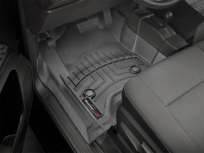 WeatherTech Front FloorLiners | Chevrolet Silverado 1500 / Silverado 2500HD / Silverado 3500HD / GMC Sierra 1500 (14+)