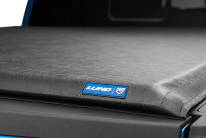 LUND Genesis Roll-Up Tonneau Cover | Chevrolet Colorado (15-17) / GMC Canyon (15-22) (960180)