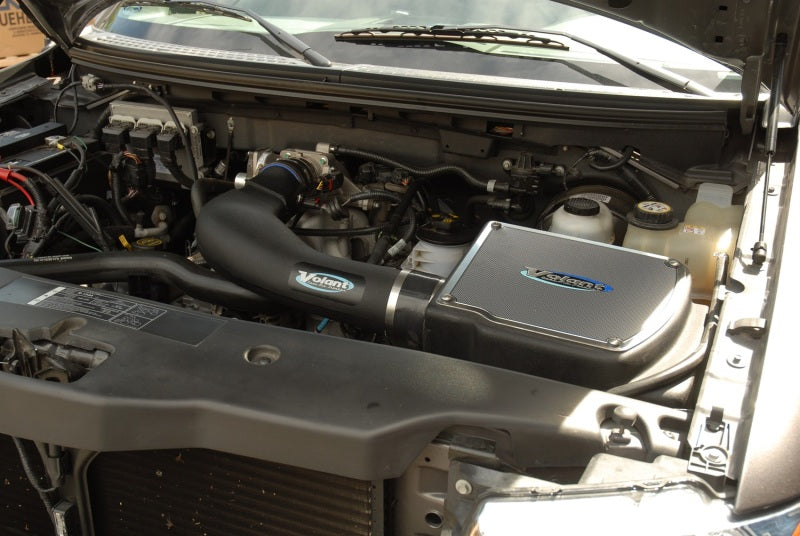 Volant 04-08 Ford F-150 4.6 V8 Pro5 Closed Box Air Intake System | Ford F-150 (04-08) (19746)