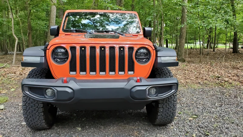 Oracle Lighting Pre-Runner Style LED Grille Kit: Jeep Wrangler 2018-2023 w/ Amber