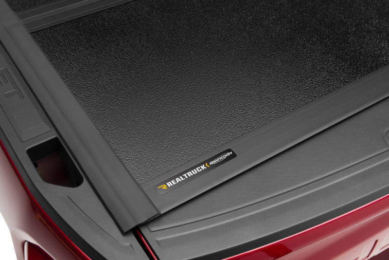 UnderCover FX11022 Flex Hard Folding Tonneau Cover | Chevrolet Silverado 1500 / GMC Sierra (19-26) (FX11022)