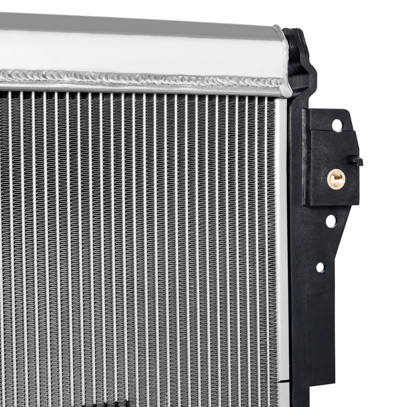 Mishimoto Performance Aluminum Radiator | Toyota Tundra (07-21) (MMRAD-TUN-07)