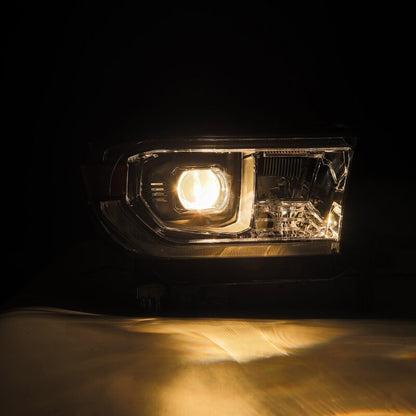 AlphaRex 07-13 Toyota Tundra / 08-17 Sequoia LUXX LED Projector Headlights | Toyota Tundra / Sequoia (07-17) (880824)