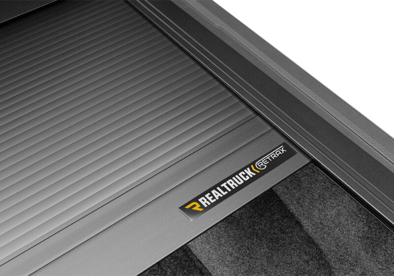 Retrax 5.5ft Bed Tonneau Cover | Ford F-150 (21-23, 24-26) / F-150 Raptor (21-23) / F-150 Lightning (22-26) (60378)