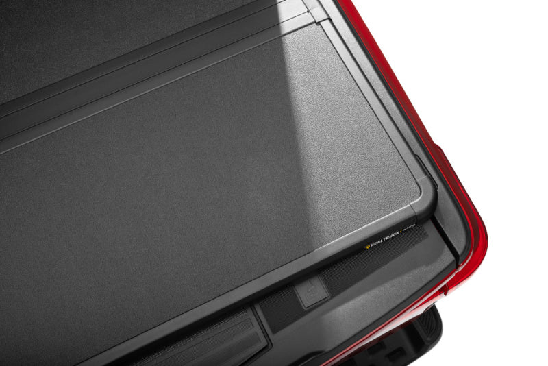 Extang Solid Fold 2.0 | Ford F-150 (24-26) / F-150 (21-23) / F-150 Raptor (24-26) / F-150 Lightning (22-26) (88702)