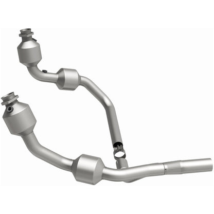 Magnaflow Direct Fit Catalytic Converter Federal/EPA (F&R): Jeep Wrangler JK 07-09 3.8L
