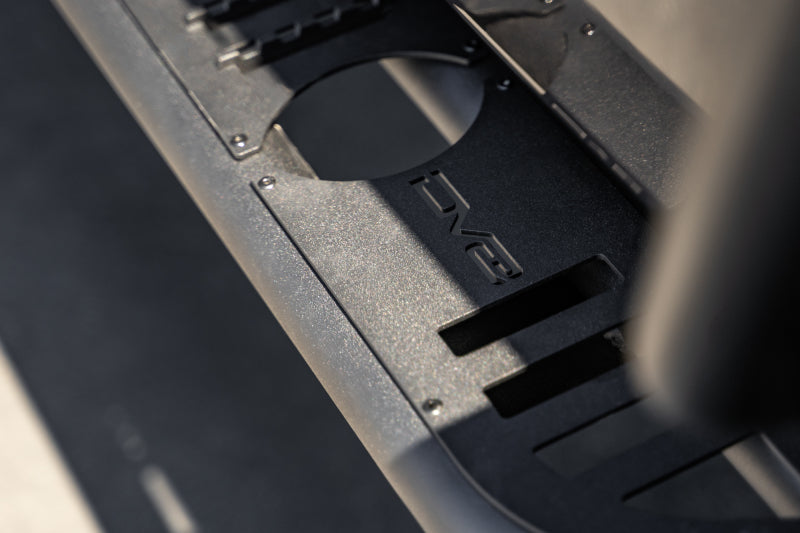 DV8 Offroad 18-23 Jeep Wrangler JL 4 Door Body/Pinch Weld Mounted Step | Jeep Wrangler JL (18-25) (SRJL-08)