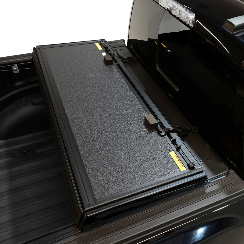Westin Hard Tri-Fold Tonneau Cover | Ford F-150 (15-26) (19-46355)